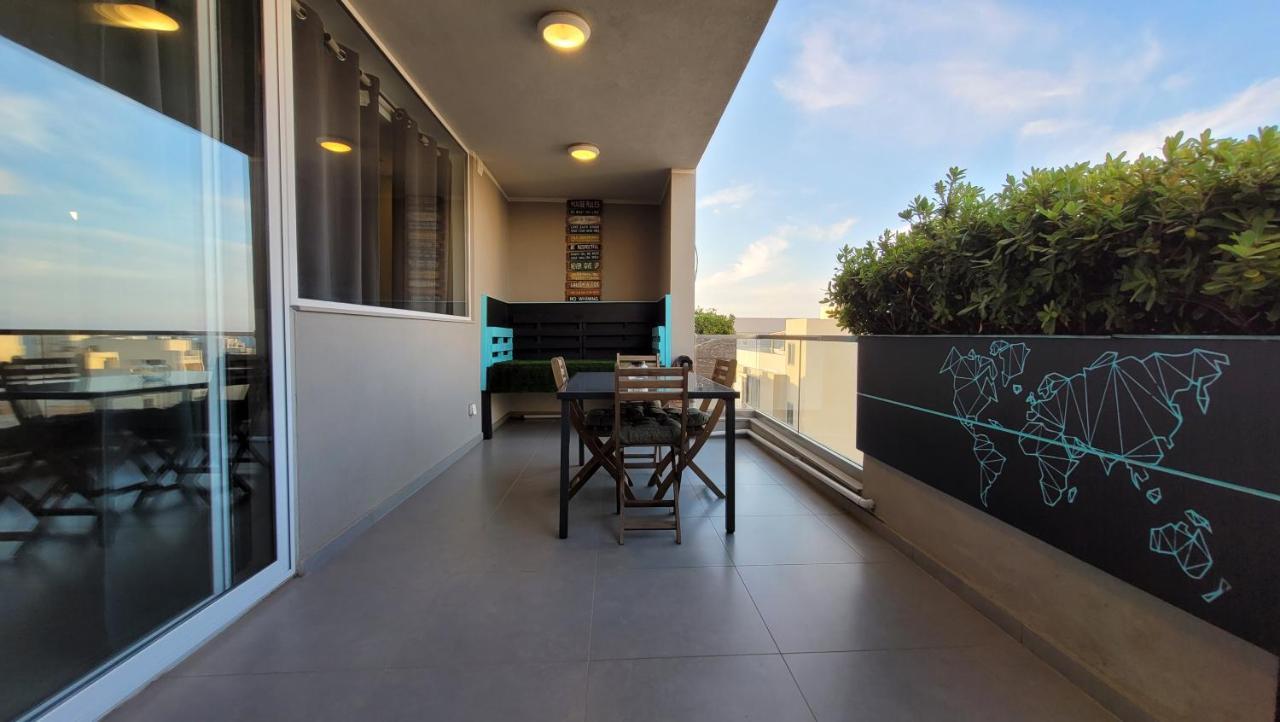 Stylish - Modern - Large Terrace - 2 Bed - 200 M From Sea - Fully Air Con St. Paul's Bay Exterior foto