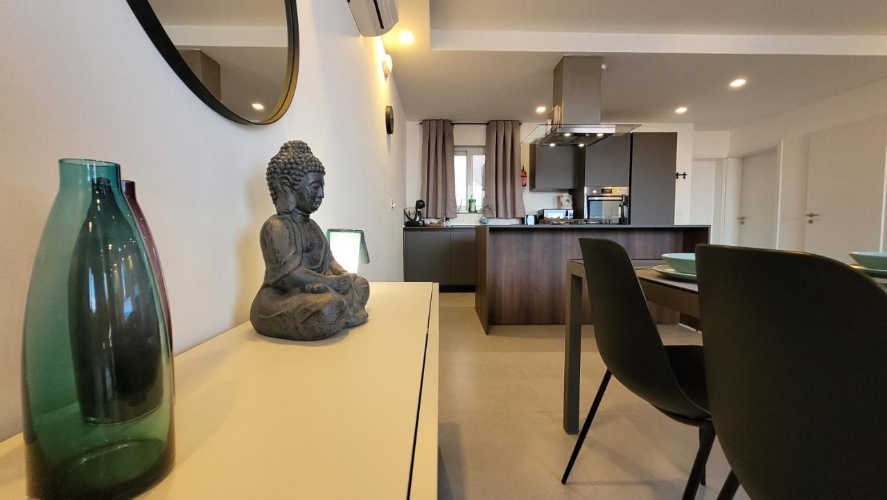 Stylish - Modern - Large Terrace - 2 Bed - 200 M From Sea - Fully Air Con St. Paul's Bay Exterior foto